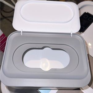 Seposeve Refillable Wipe Dispenser